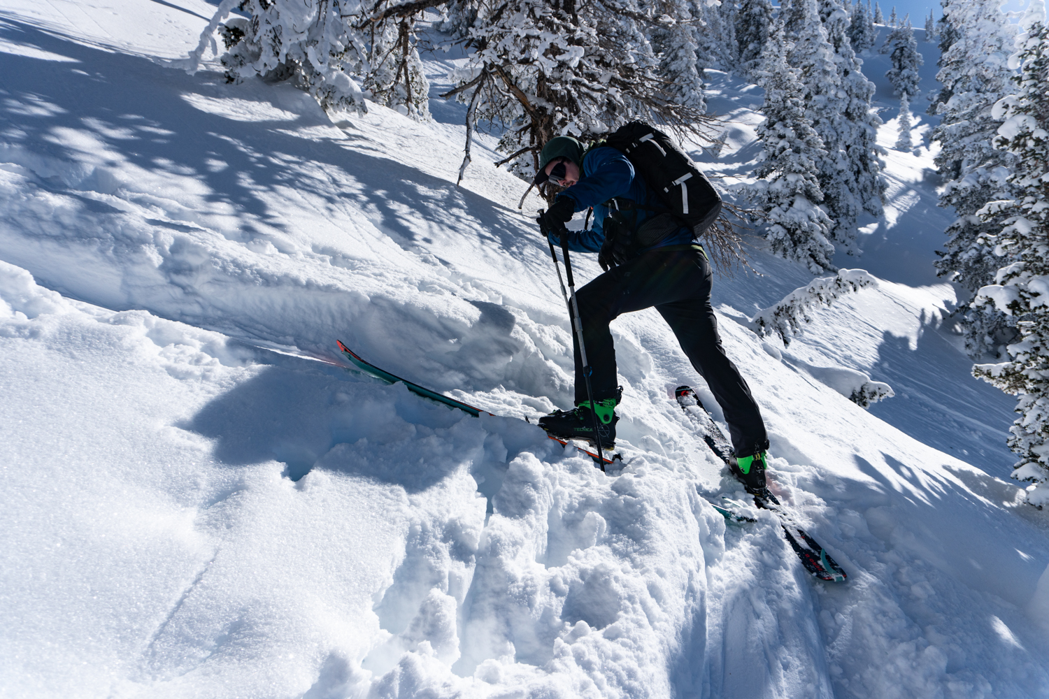 how to kickturn while backcountry skiing