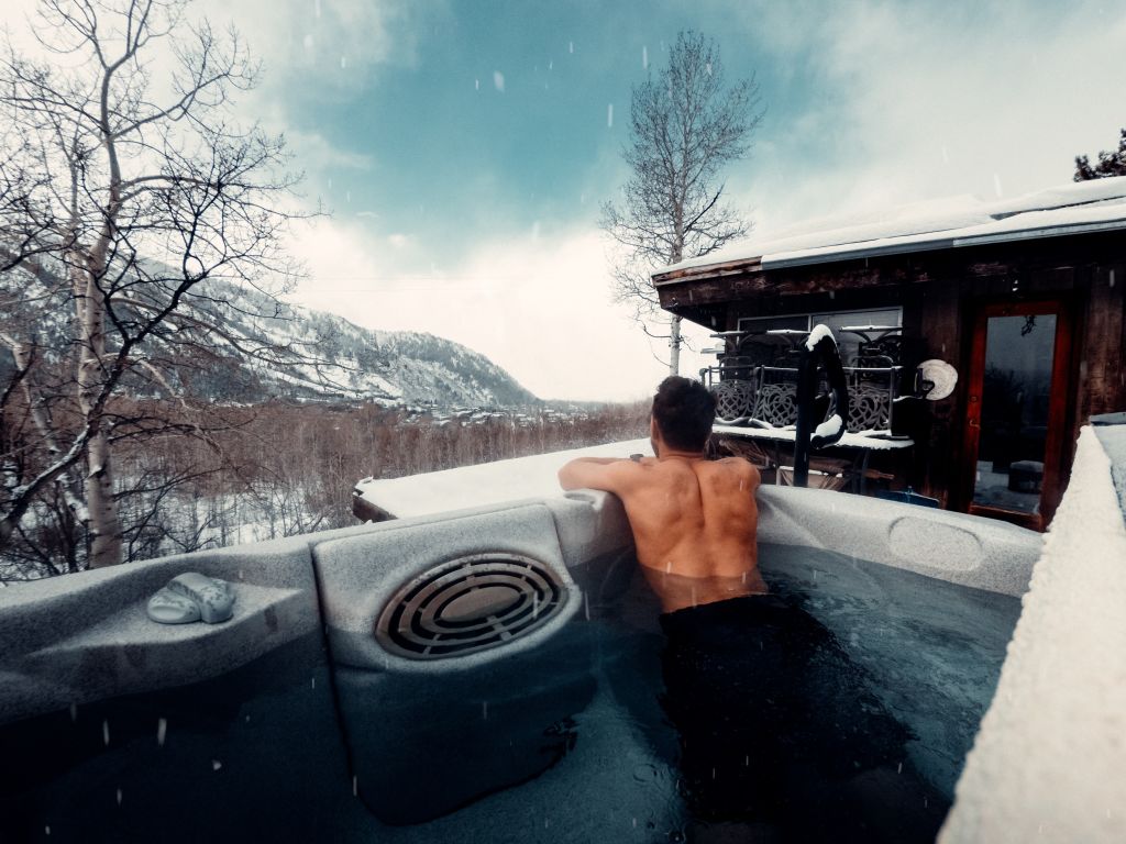 hot tub cleaning and maintenance SLC