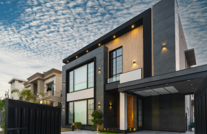 house manager in SLC